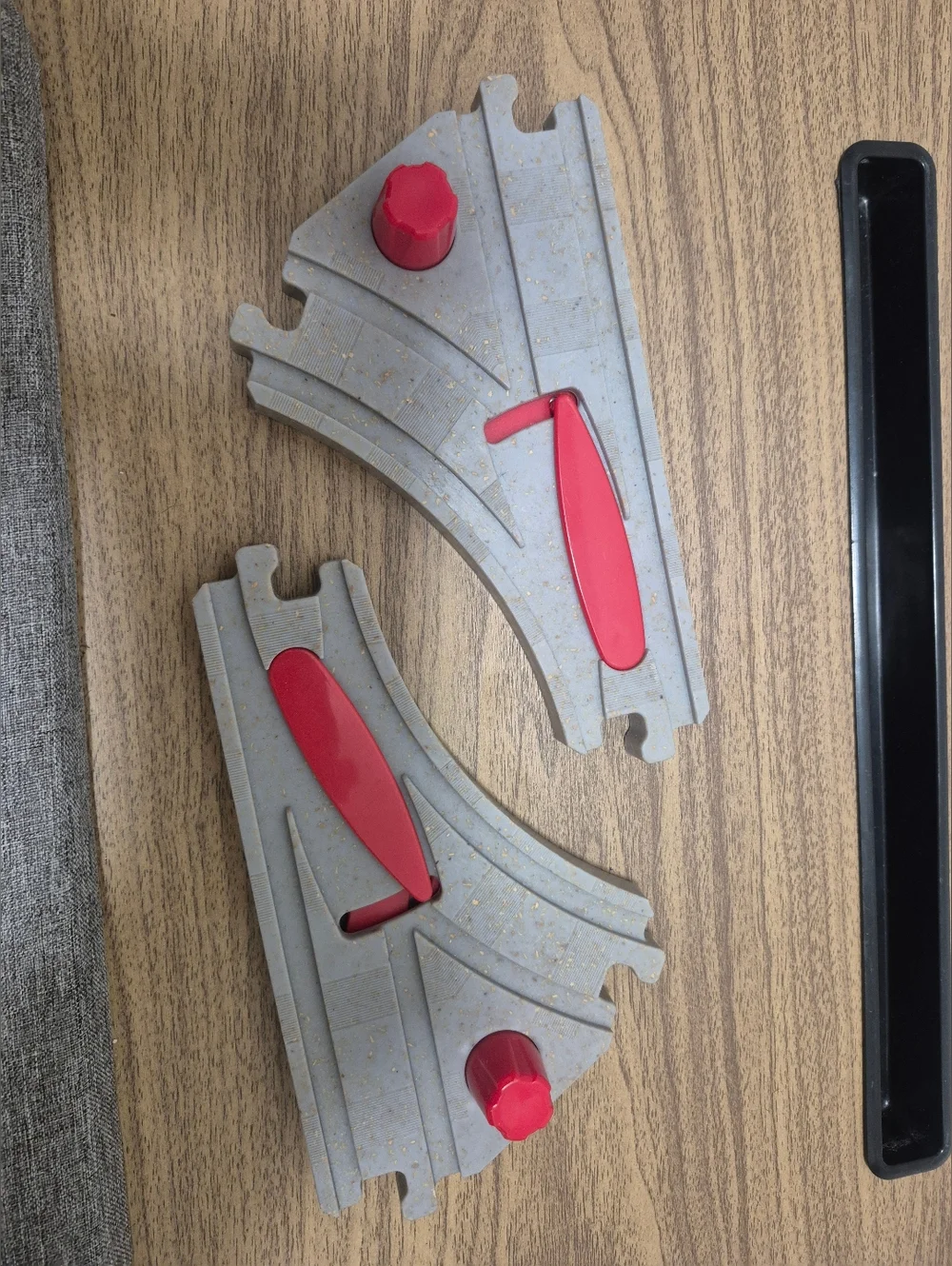 Toys | 2 X Thomas The Train Track Switch Cross Connectors Gullane 217 ...